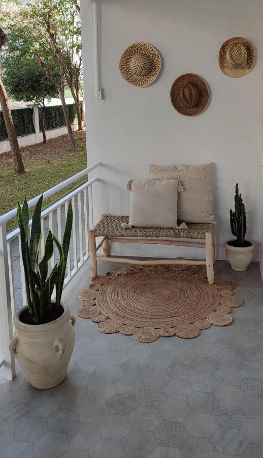 Marina'S Calm Apartment ซาลอว์ ภายนอก รูปภาพ
