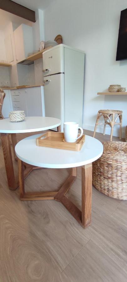 Marina'S Calm Apartment ซาลอว์ ภายนอก รูปภาพ