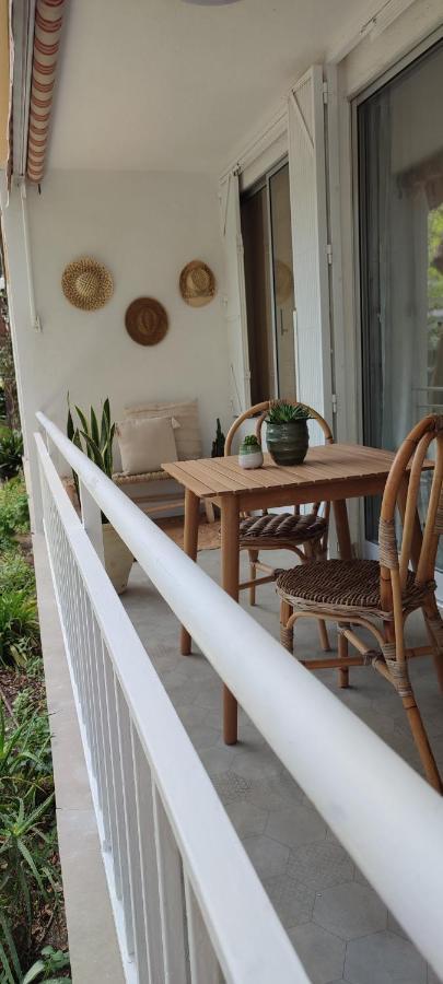 Marina'S Calm Apartment ซาลอว์ ภายนอก รูปภาพ