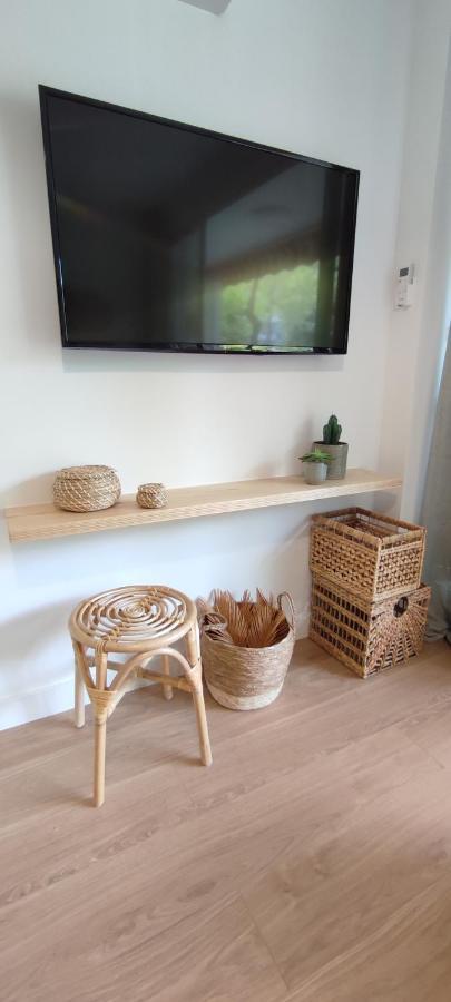 Marina'S Calm Apartment ซาลอว์ ภายนอก รูปภาพ